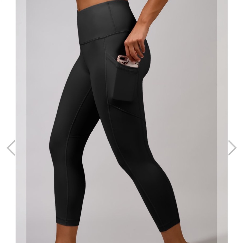 90 Degree by Reflex black crop leggings w/pockets